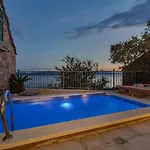Ivo - Makarska Exklusiv * Brela